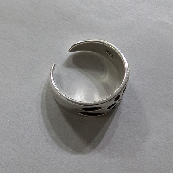 Sterling toe ring pinky flower chunky heavy solid ring - Picture 2 of 4